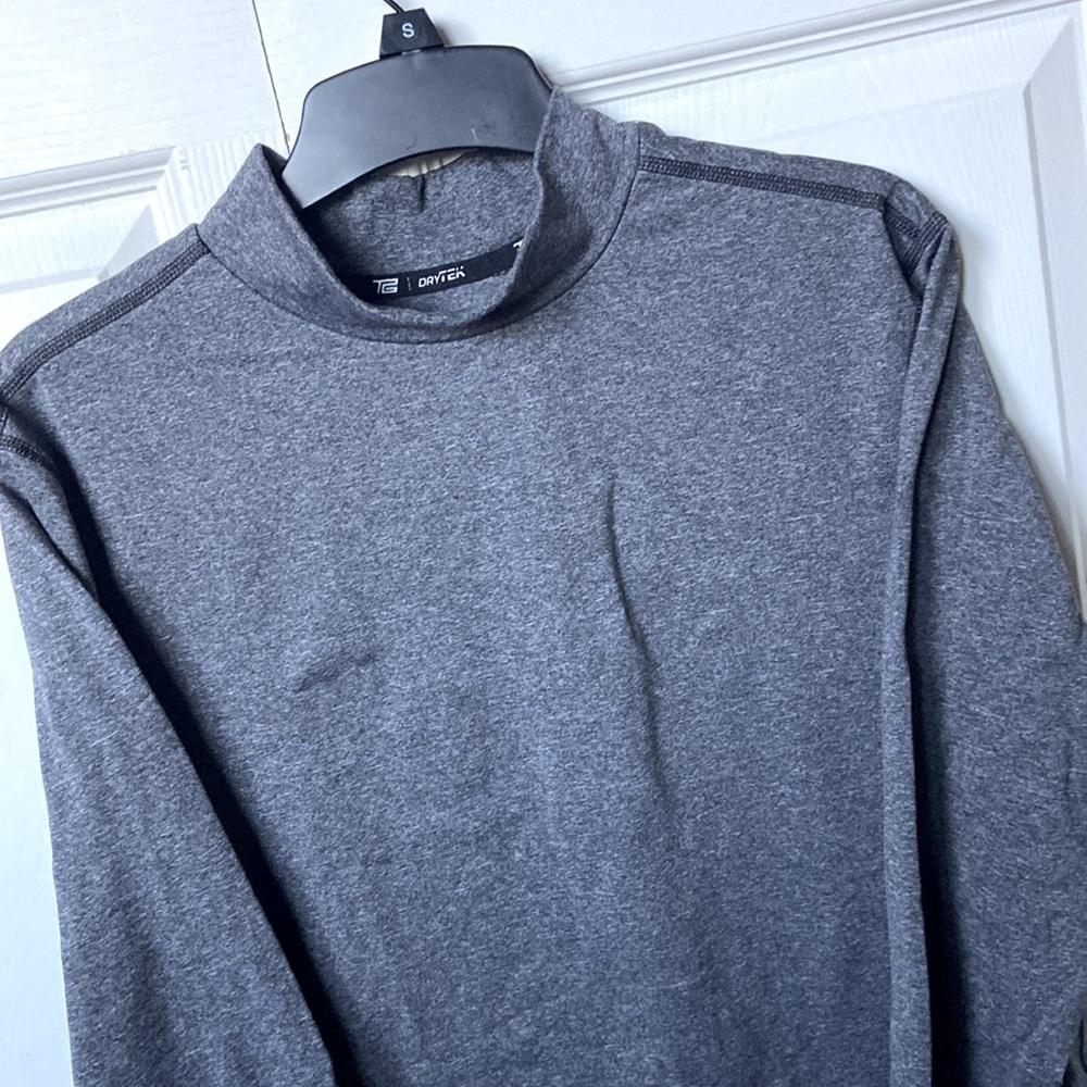 Tek Gear Drytek grey thermal long sleeve top